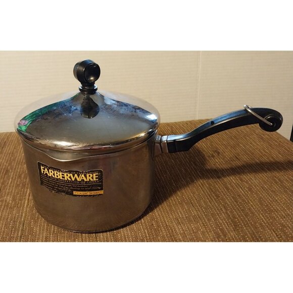 Farberware Classic Series 1.9L Stainless Steel Saucepan With Lid & Black Handle - Picture 2 of 6